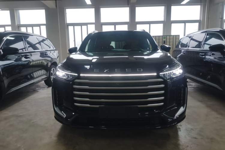 Used EXEED Lanyue C-DM 2025 180 Ultra-Long Range Ultra All-Wheel Drive 6-Seater Front