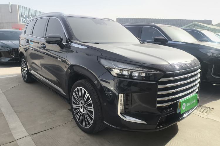 Used EXEED Lanyue C-DM 2025 180 Ultra-Long Range Ultra All-Wheel Drive 6-Seater Front Right 45 Deg
