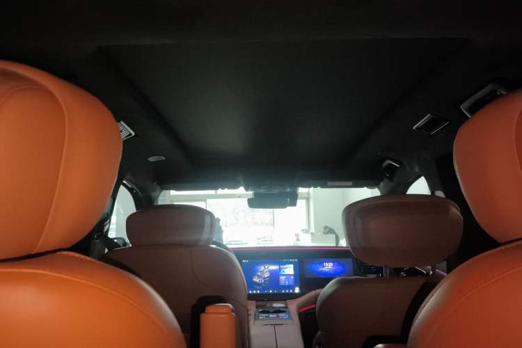Used EXEED Lanyue C-DM 2025 180 Ultra-Long Range Ultra All-Wheel Drive 6-Seater Headliner