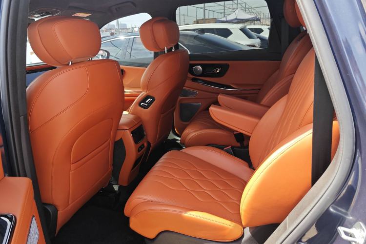 Used EXEED Lanyue C-DM 2025 180 Ultra-Long Range Ultra All-Wheel Drive 6-Seater Interior 4
