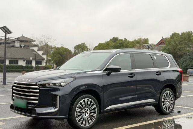 Used EXEED Lanyue C-DM 2025 180 Ultra-Long Range Ultra All-Wheel Drive 6-Seater