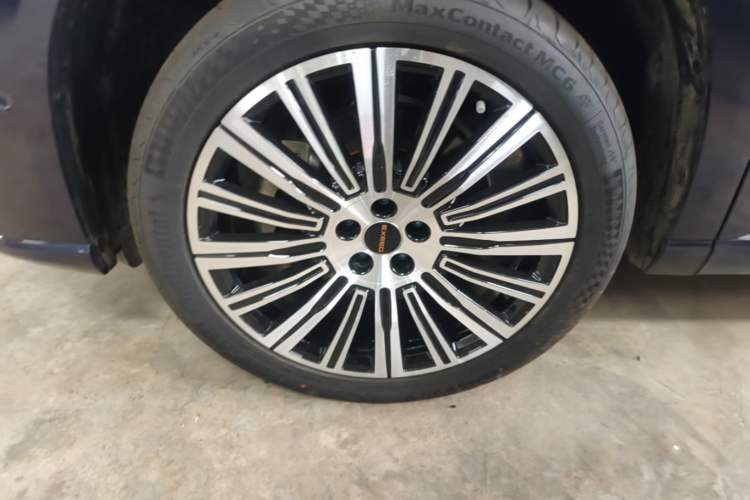 Used EXEED Lanyue C-DM 2025 180 Ultra-Long Range Ultra All-Wheel Drive 6-Seater Left Front Wheel Hub