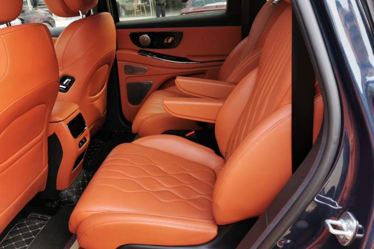Used EXEED Lanyue C-DM 2025 180 Ultra-Long Range Ultra All-Wheel Drive 6-Seater Left Rear Seat