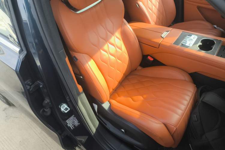 Used EXEED Lanyue C-DM 2025 180 Ultra-Long Range Ultra All-Wheel Drive 6-Seater Right Front Seat