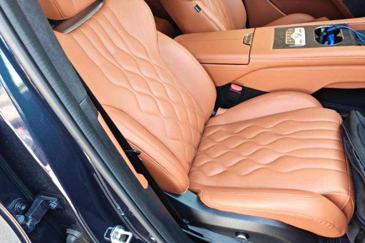 Used EXEED Lanyue C-DM 2025 180 Ultra-Long Range Ultra All-Wheel Drive 6-Seater Right Front Seat