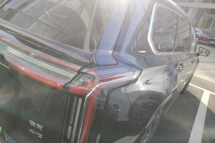 Used EXEED Lanyue C-DM 2025 180 Ultra-Long Range Ultra All-Wheel Drive 6-Seater Right Rear Taillight