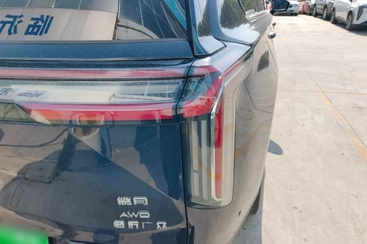 Used EXEED Lanyue C-DM 2025 180 Ultra-Long Range Ultra All-Wheel Drive 6-Seater Right Rear Taillight