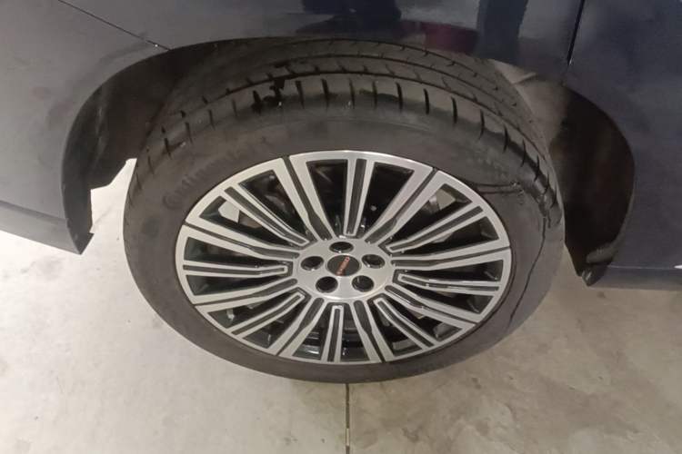 Used EXEED Lanyue C-DM 2025 180 Ultra-Long Range Ultra All-Wheel Drive 6-Seater Right Rear Wheel Hub
