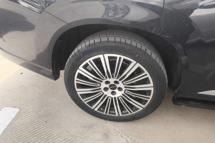 Used EXEED Lanyue C-DM 2025 180 Ultra-Long Range Ultra All-Wheel Drive 6-Seater Right Rear Wheel Hub