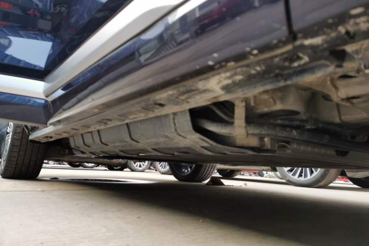 Used EXEED Lanyue C-DM 2025 180 Ultra-Long Range Ultra All-Wheel Drive 6-Seater Right Side Sill
