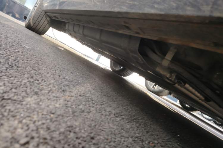 Used EXEED Lanyue C-DM 2025 180 Ultra-Long Range Ultra All-Wheel Drive 6-Seater Right Side Sill