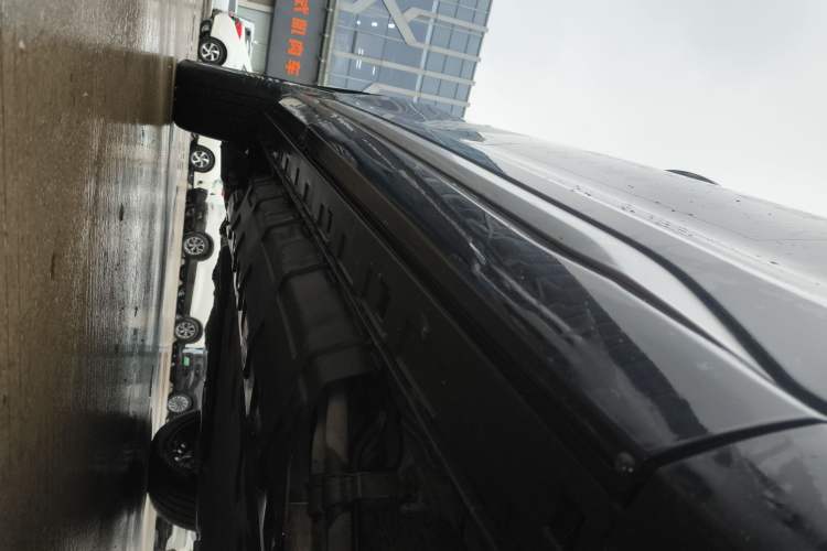 Used EXEED Lanyue C-DM 2025 180 Ultra-Long Range Ultra All-Wheel Drive 6-Seater Right Side Sill
