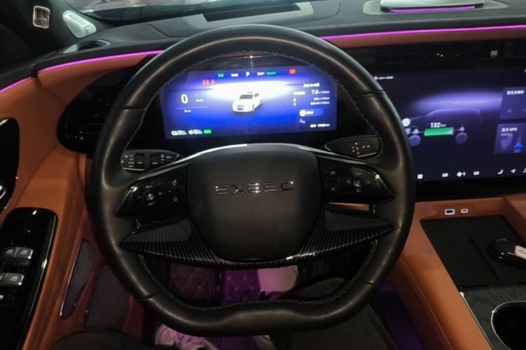 Used EXEED Lanyue C-DM 2025 180 Ultra-Long Range Ultra All-Wheel Drive 6-Seater Steering Wheel