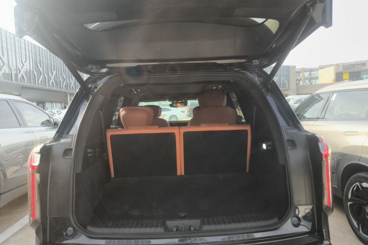 Used EXEED Lanyue C-DM 2025 180 Ultra-Long Range Ultra All-Wheel Drive 6-Seater Trunk