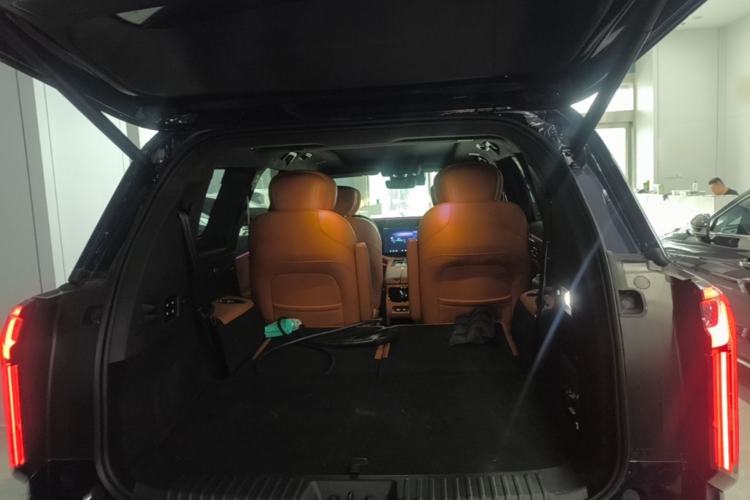 Used EXEED Lanyue C-DM 2025 180 Ultra-Long Range Ultra All-Wheel Drive 6-Seater Trunk