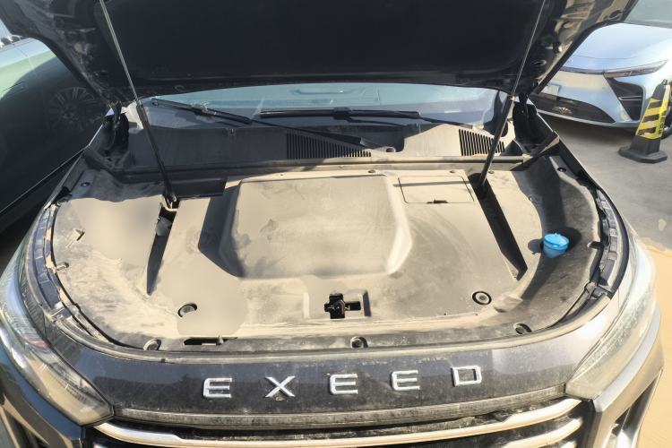 Used EXEED Lanyue C-DM 2025 180 Ultra-Long Range Max All-Wheel Drive 6-Seater Engine Bay