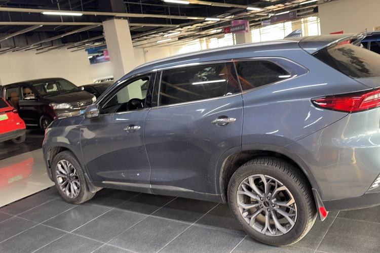 Used EXEED Lingyun 2019 1.6T Two-Wheel Drive Diamond Edition Exterior 5