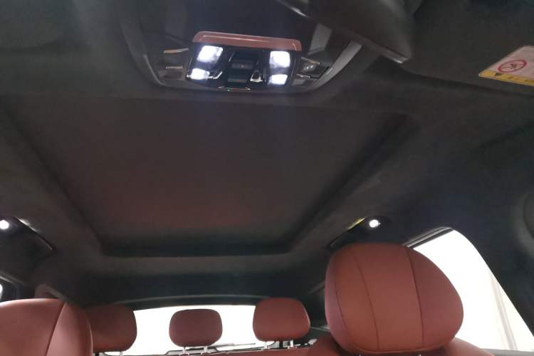 Used EXEED Lingyun 2025 300T Two-Wheel Drive Starry Edition Headliner