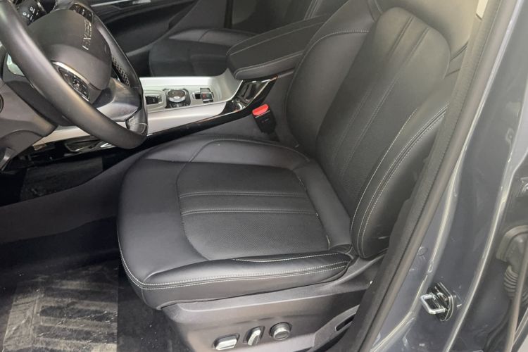 Used EXEED Lingyun 2019 1.6T Two-Wheel Drive Diamond Edition Interior 1