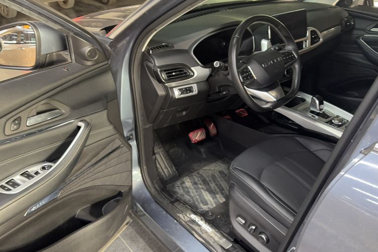 Used EXEED Lingyun 2019 1.6T Two-Wheel Drive Diamond Edition Interior 2