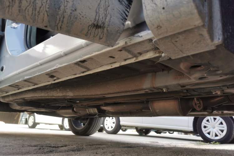 Used EXEED Lingyun 2023 300T Two-Wheel Drive Starry Edition Right Side Sill