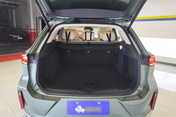 Used EXEED Lingyun 2024 300T Two-Wheel Drive Starlight Edition Trunk