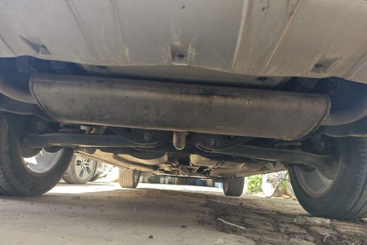 Used EXEED Lingyun 2019 1.6T Two-Wheel Drive Diamond Edition Chassis Rear