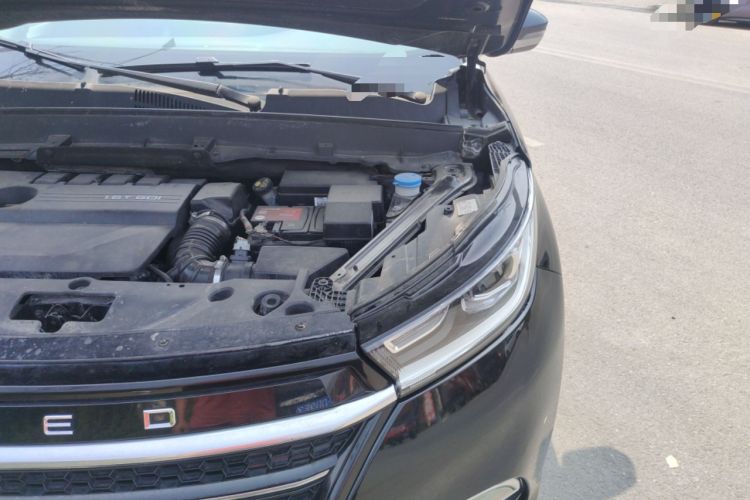 Used EXEED Lingyun 2019 1.6T Two-Wheel Drive Diamond Edition Engine Bay Left