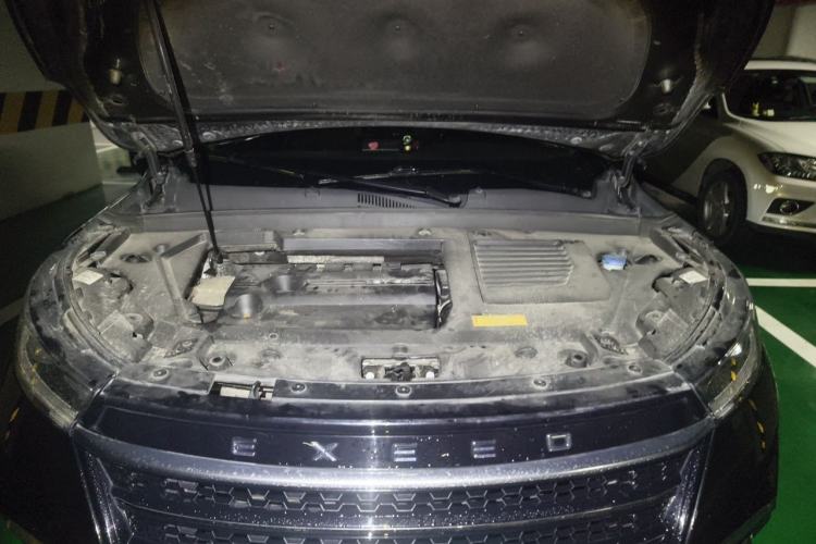 Used EXEED Lingyun 2019 1.6T Two-Wheel Drive Diamond Edition Engine Bay