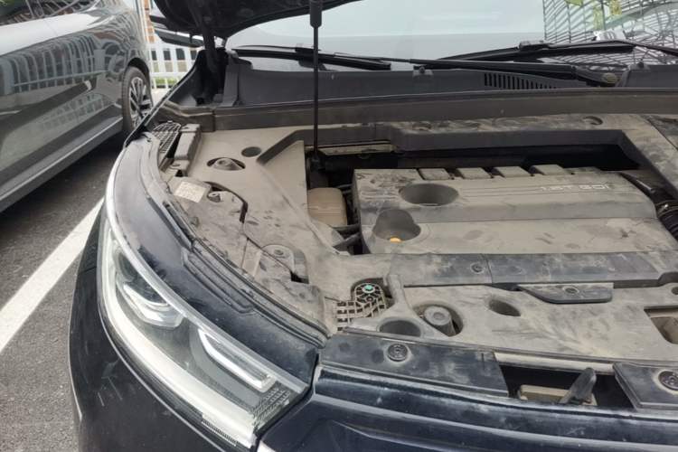 Used EXEED Lingyun 2019 1.6T Two-Wheel Drive Diamond Edition Engine Bay Right