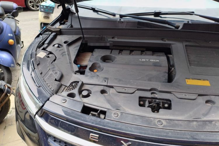Used EXEED Lingyun 2019 1.6T Two-Wheel Drive Diamond Edition Engine Bay Right