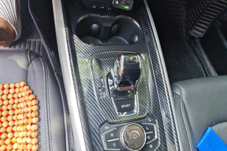 Used EXEED Lingyun 2019 1.6T Four-Wheel Drive Flagship Edition Gear Lever