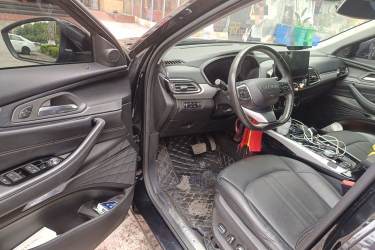 Used EXEED Lingyun 2019 1.6T Two-Wheel Drive Diamond Edition Interior 3