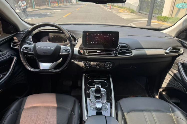 Used EXEED Lingyun 2019 1.6T Two-Wheel Drive Diamond Edition Interior 7