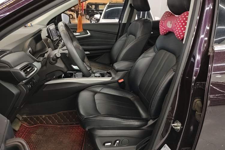 Used EXEED Lingyun 2019 1.6T Two-Wheel-Drive Platinum Edition Left Front Seat