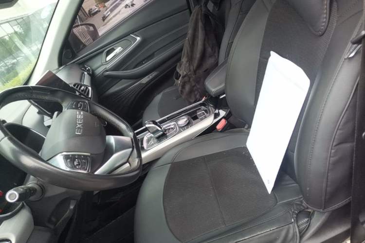 Used EXEED Lingyun 2019 1.6T Two-Wheel Drive Diamond Edition Left Front Seat