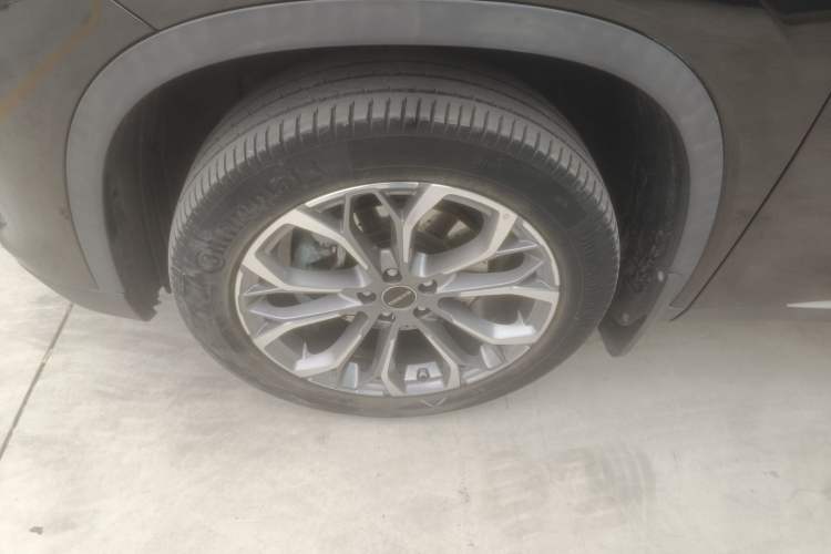 Used EXEED Lingyun 2019 1.6T Two-Wheel Drive Diamond Edition Left Front Wheel Hub