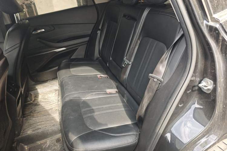 Used EXEED Lingyun 2019 1.6T Two-Wheel Drive Diamond Edition Left Rear Seat