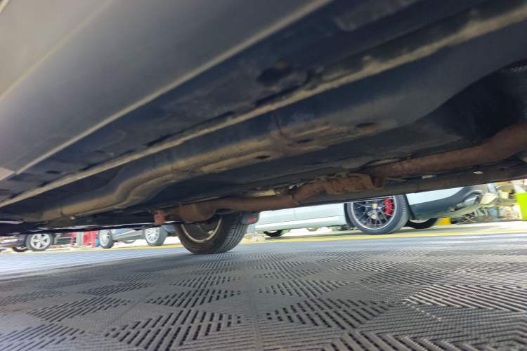 Used EXEED Lingyun 2019 1.6T Two-Wheel Drive Diamond Edition Left Side Sill