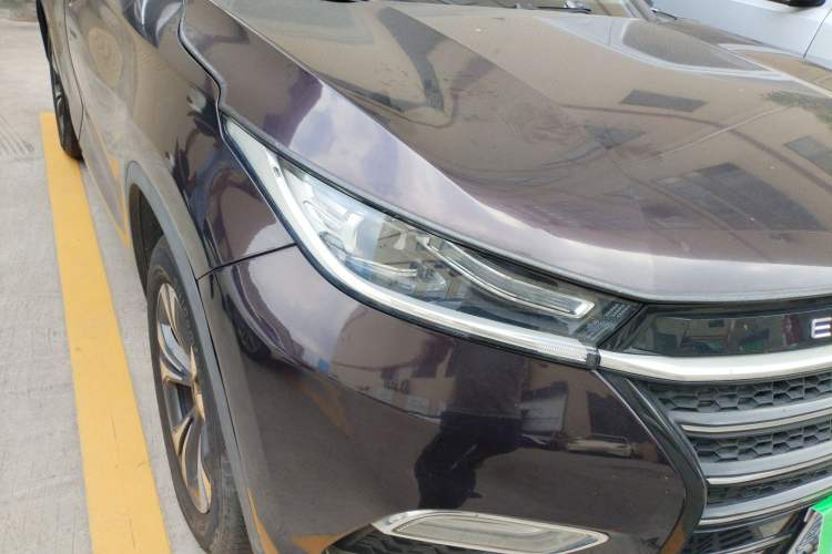 Used EXEED Lingyun 2019 1.6T Two-Wheel-Drive Platinum Edition Right Front Headlight