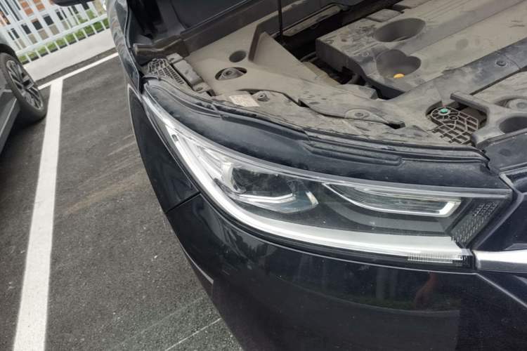 Used EXEED Lingyun 2019 1.6T Two-Wheel Drive Diamond Edition Right Front Headlight