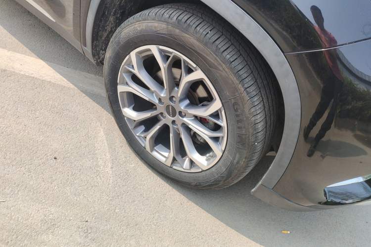 Used EXEED Lingyun 2019 1.6T Two-Wheel Drive Diamond Edition Right Front Wheel Hub