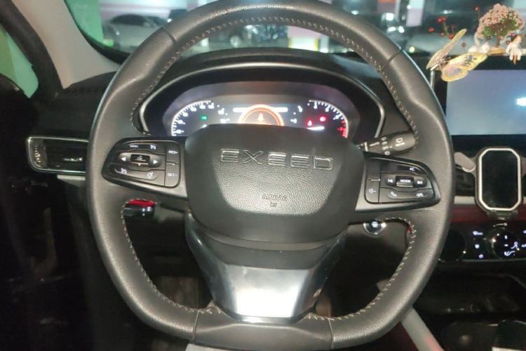 Used EXEED Lingyun 2019 1.6T Two-Wheel-Drive Platinum Edition Steering Wheel