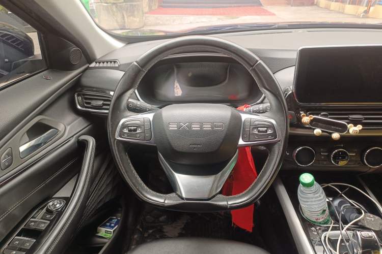 Used EXEED Lingyun 2019 1.6T Two-Wheel Drive Diamond Edition Steering Wheel