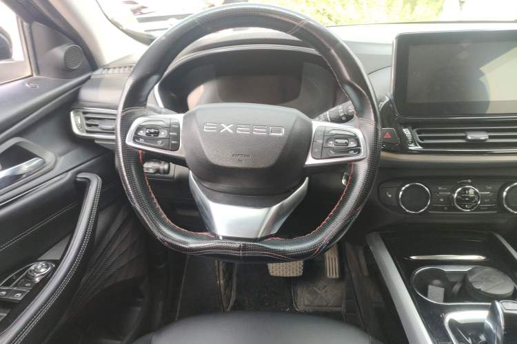 Used EXEED Lingyun 2019 1.6T Two-Wheel Drive Diamond Edition Steering Wheel