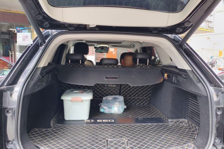 Used EXEED Lingyun 2019 1.6T Two-Wheel Drive Diamond Edition Trunk