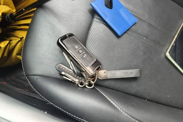 Used EXEED Lingyun 2019 1.6T Two-Wheel Drive Diamond Edition Vehicle Key