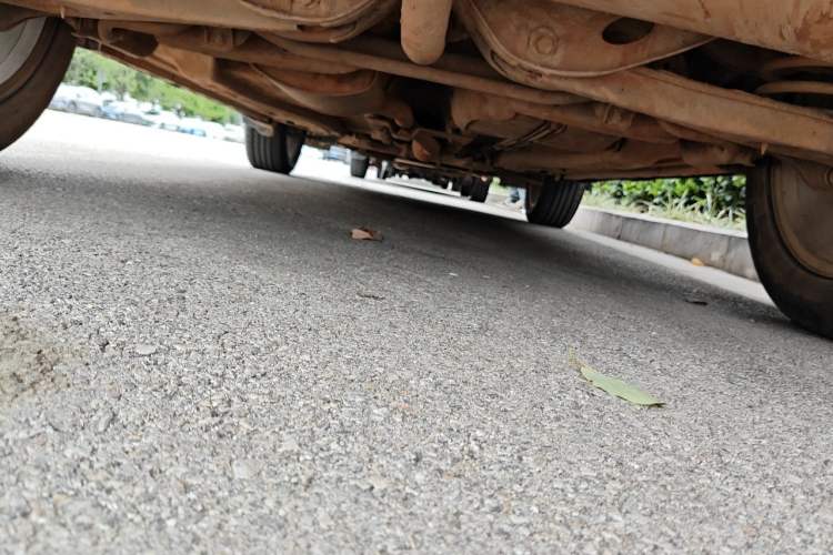 Used EXEED Lingyun 2019 1.6T Two-Wheel Drive Diamond Edition Chassis Rear