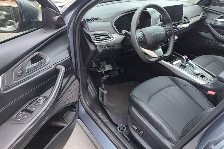 Used EXEED Lingyun 2019 1.6T Two-Wheel-Drive Platinum Edition Driver Seat