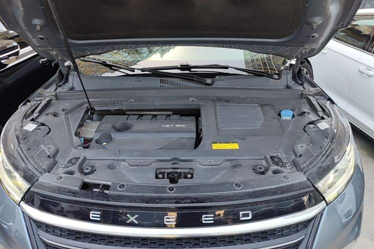 Used EXEED Lingyun 2019 1.6T Two-Wheel-Drive Platinum Edition Engine Bay